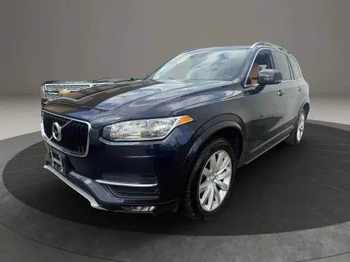 2016 Volvo XC90 T6 Momentum AWD photo
