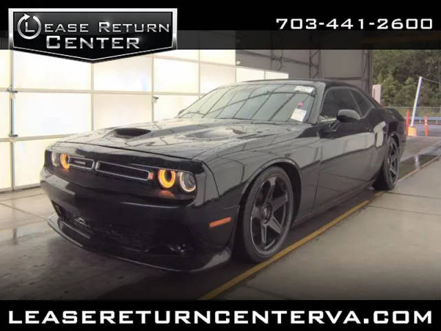 2015 Dodge Challenger R/T Plus RWD photo