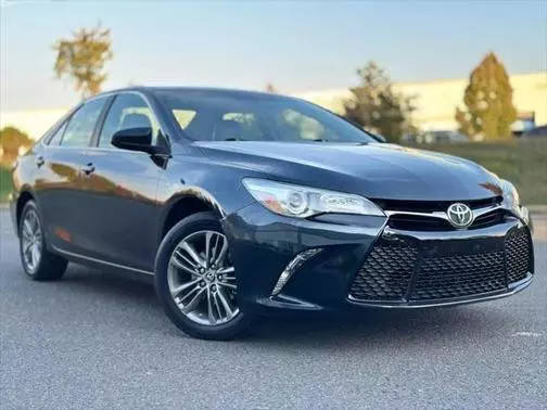 2015 Toyota Camry SE FWD photo