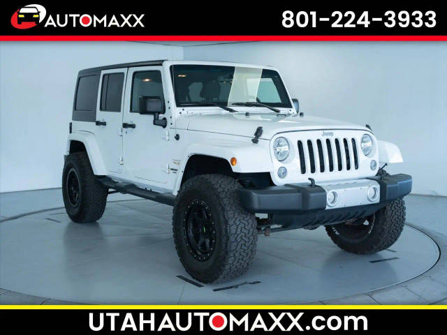 2015 Jeep Wrangler Unlimited Sahara 4WD photo