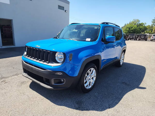 2015 Jeep Renegade Latitude FWD photo