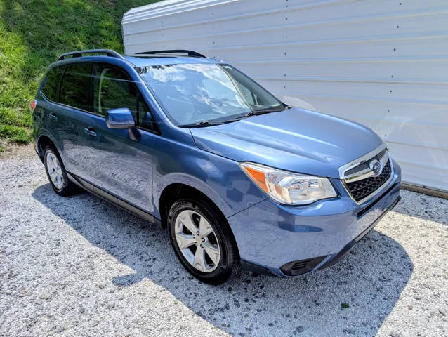 2015 Subaru Forester 2.5i Premium AWD photo
