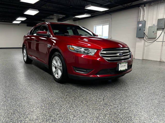 2015 Ford Taurus SEL FWD photo