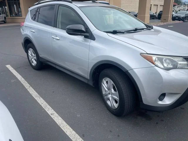 2015 Toyota RAV4 LE AWD photo