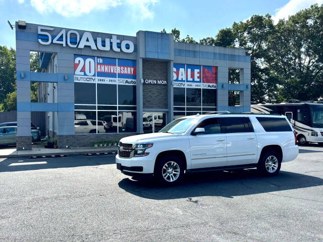 2015 Chevrolet Suburban LS RWD photo