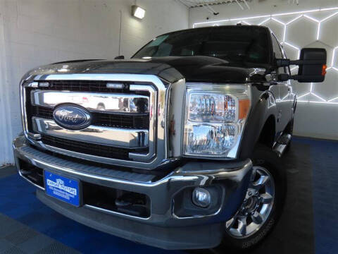2015 Ford F-350 Super Duty Lariat 4WD photo