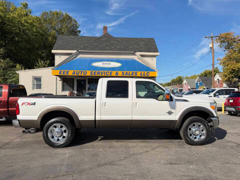 2015 Ford F-250 Super Duty Lariat 4WD photo