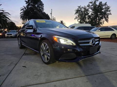 2015 Mercedes-Benz C-Class C 300 RWD photo