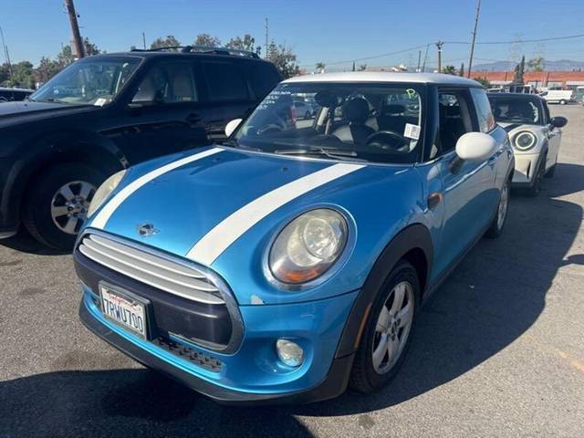 2015 MINI Hardtop 2 Door  FWD photo