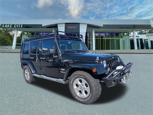 2015 Jeep Wrangler Unlimited Sahara 4WD photo