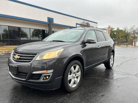 2016 Chevrolet Traverse LT FWD photo