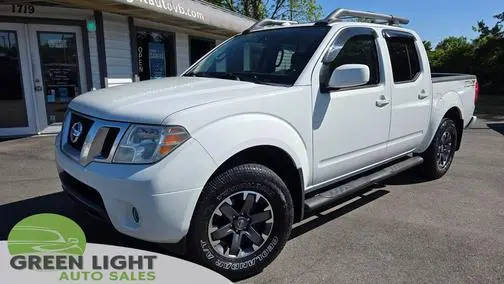 2015 Nissan Frontier PRO-4X 4WD photo