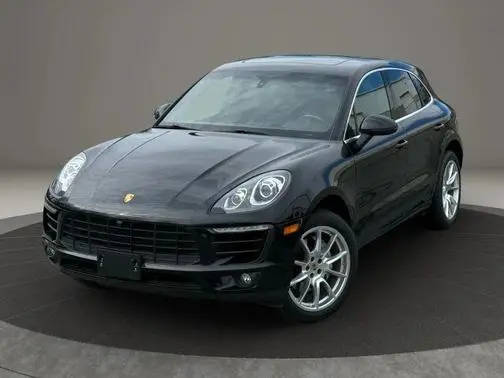 2016 Porsche Macan S AWD photo