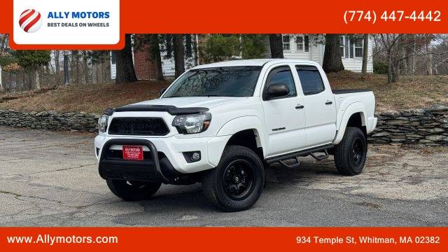 2015 Toyota Tacoma  4WD photo