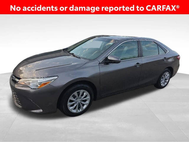 2015 Toyota Camry LE FWD photo