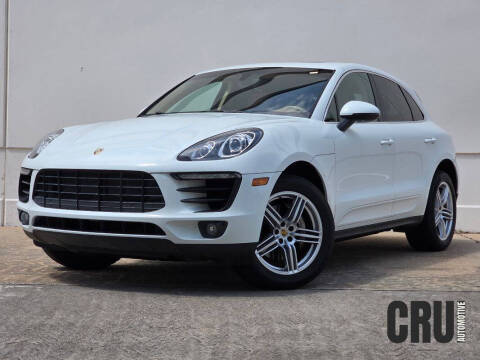 2016 Porsche Macan S AWD photo