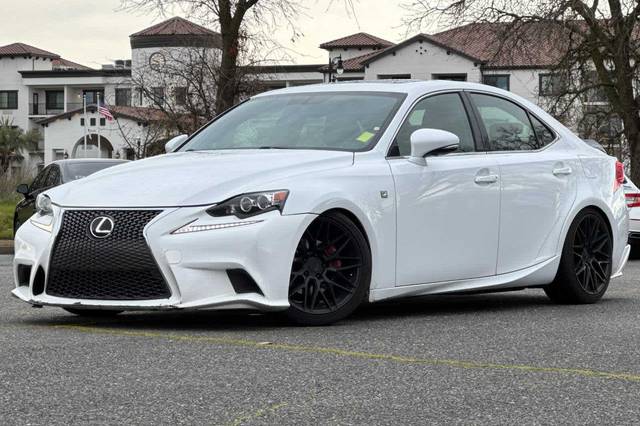 2015 Lexus IS  RWD photo