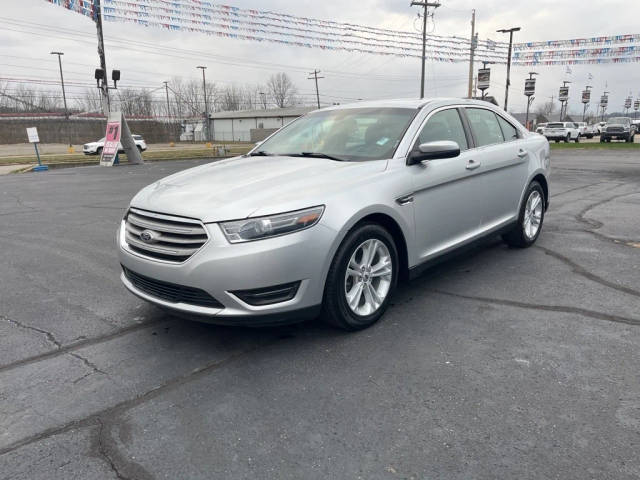 2015 Ford Taurus SEL FWD photo