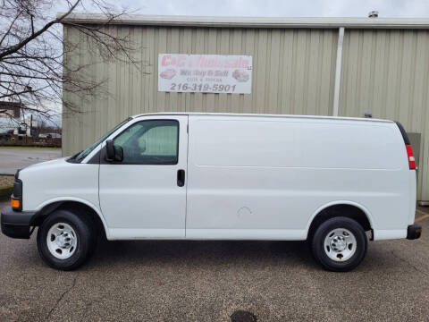 2015 Chevrolet Express Cargo  RWD photo