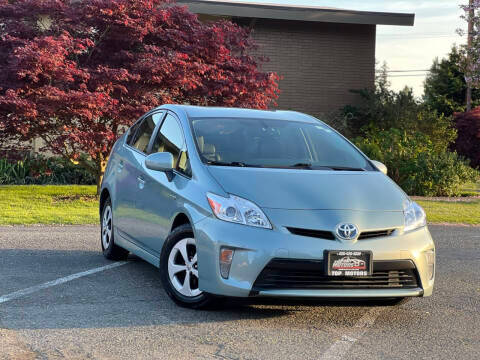 2015 Toyota Prius Four FWD photo