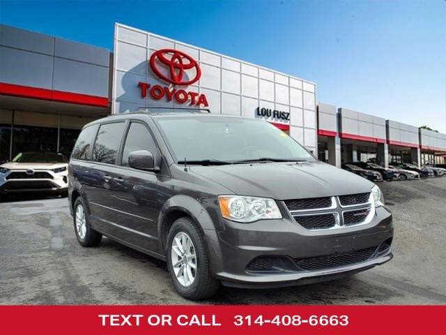 2015 Dodge Grand Caravan SXT FWD photo