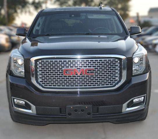 2016 GMC Yukon Denali 4WD photo