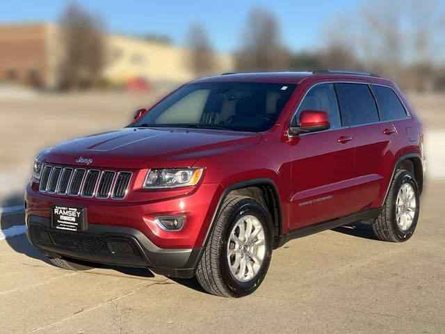 2015 Jeep Grand Cherokee Laredo 4WD photo