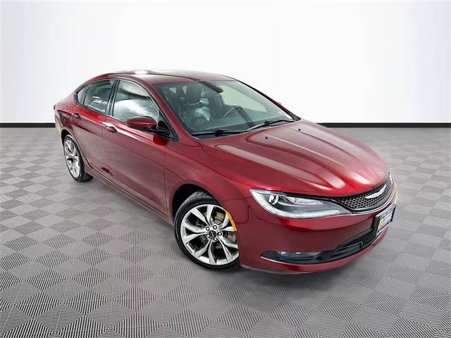 2015 Chrysler 200 S AWD photo