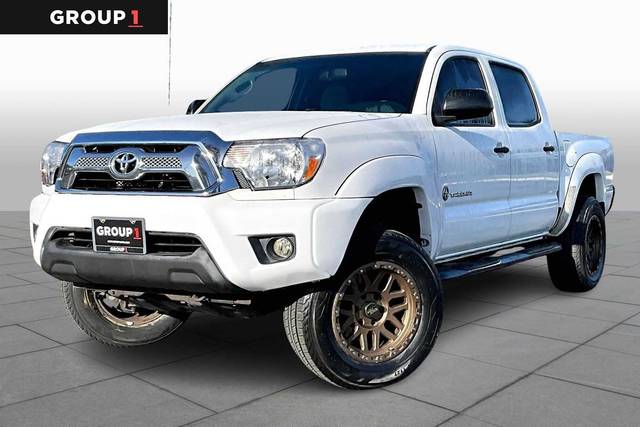 2015 Toyota Tacoma  4WD photo