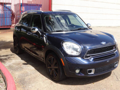 2015 MINI Countryman S FWD photo