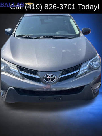 2015 Toyota RAV4 LE AWD photo