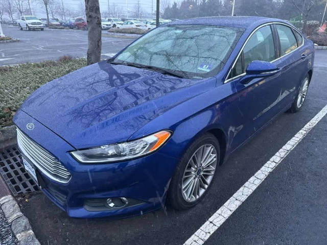 2016 Ford Fusion SE FWD photo