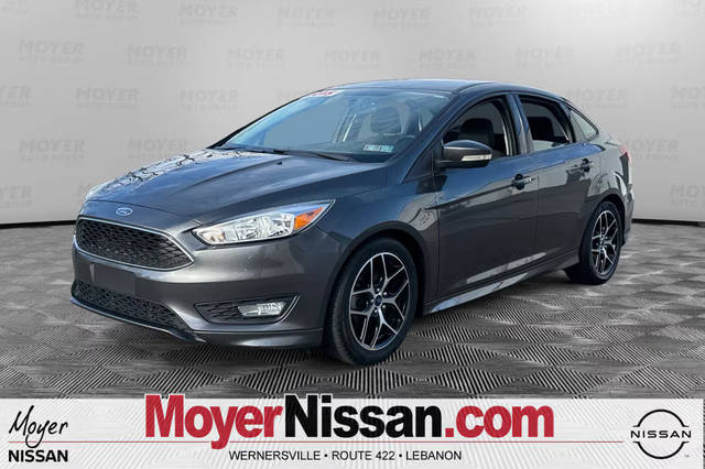 2015 Ford Focus SE FWD photo