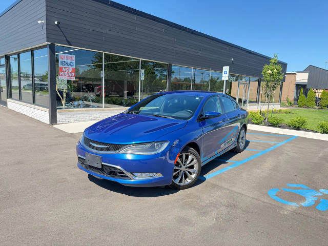 2015 Chrysler 200 S FWD photo