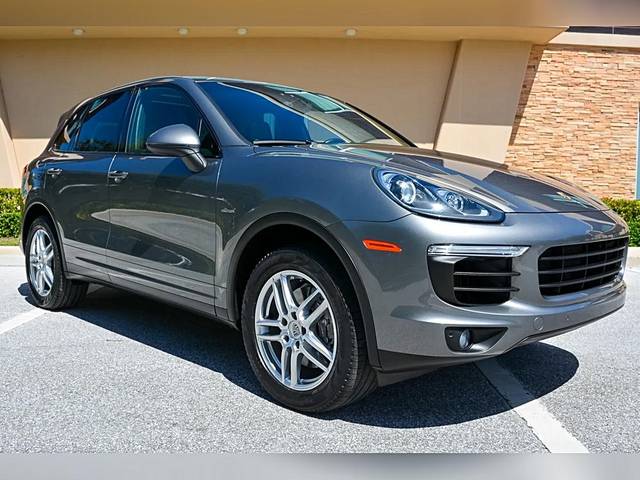 2016 Porsche Cayenne Diesel AWD photo