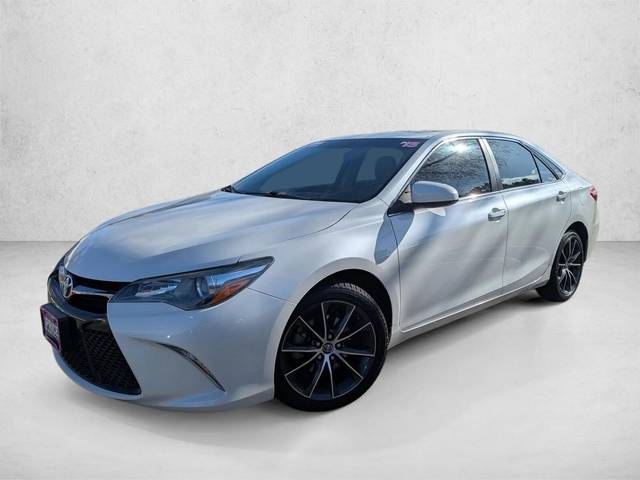 2015 Toyota Camry XSE FWD photo