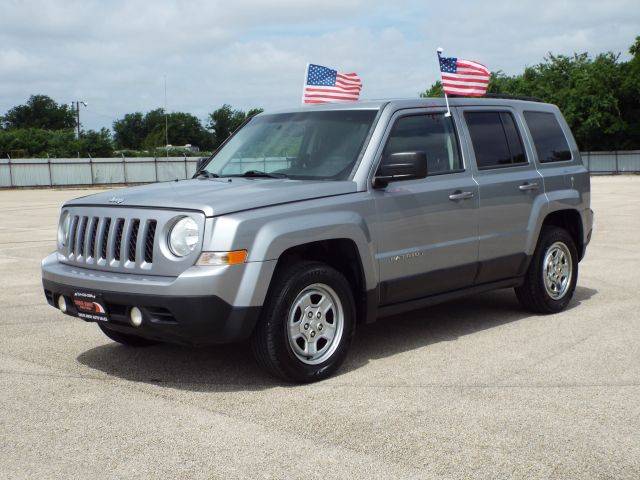 2015 Jeep Patriot Sport FWD photo