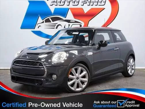 2016 MINI Hardtop 2 Door S FWD photo