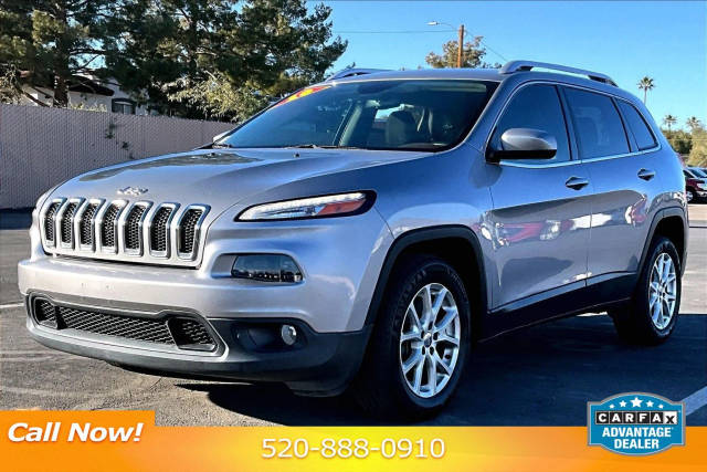 2016 Jeep Cherokee Latitude FWD photo