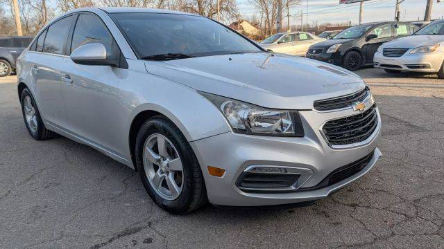 2015 Chevrolet Cruze LT FWD photo