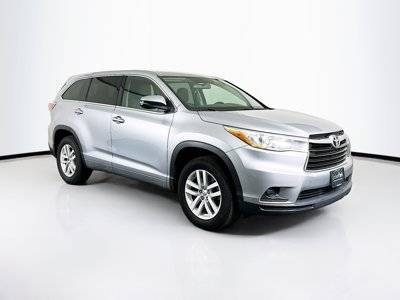 2015 Toyota Highlander LE FWD photo