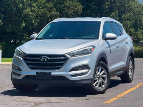 2016 Hyundai Tucson SE AWD photo