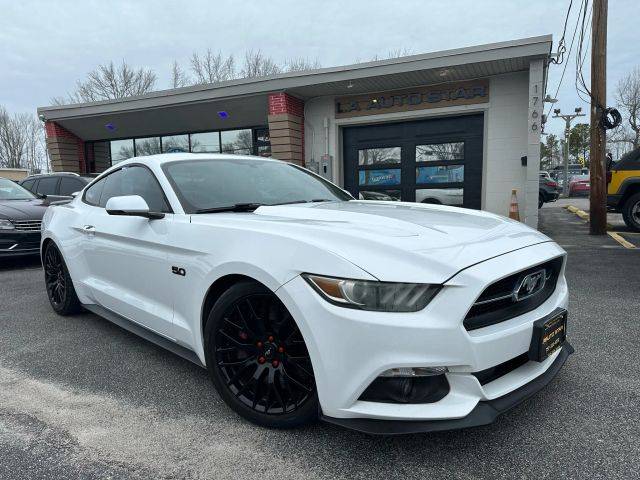 2015 Ford Mustang GT Premium RWD photo