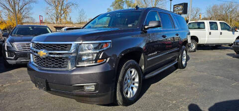 2016 Chevrolet Suburban LT 4WD photo