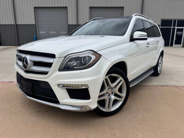 2016 Mercedes-Benz GL-Class GL 550 AWD photo