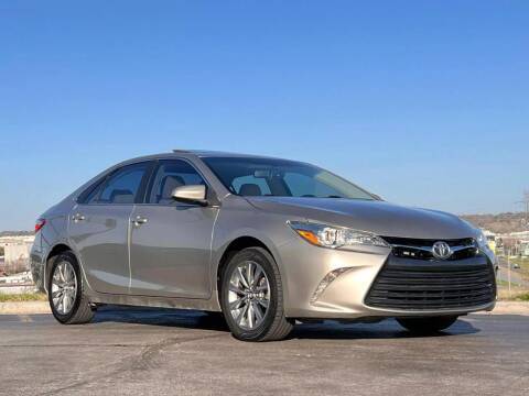 2015 Toyota Camry XLE FWD photo