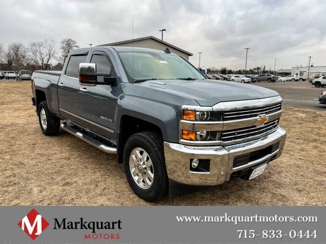 2015 Chevrolet Silverado 3500HD LTZ 4WD photo