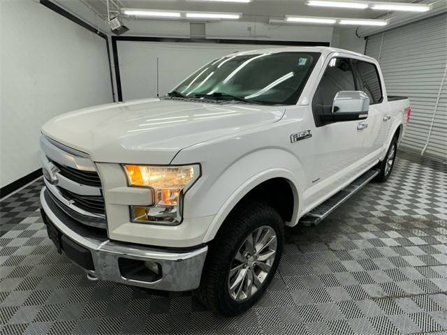 2015 Ford F-150 Lariat 4WD photo