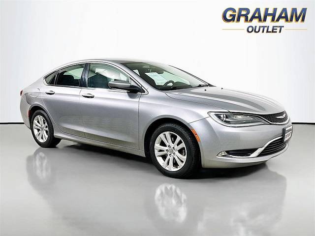 2016 Chrysler 200 Limited FWD photo