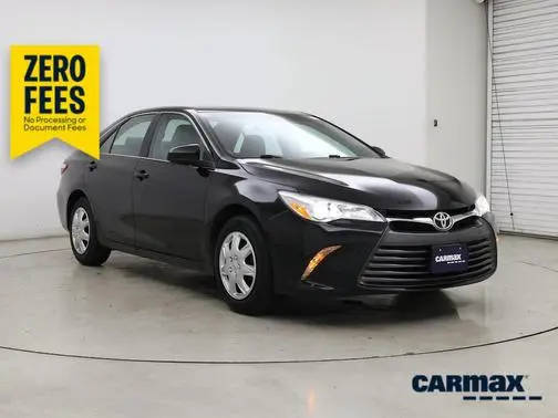 2016 Toyota Camry LE FWD photo